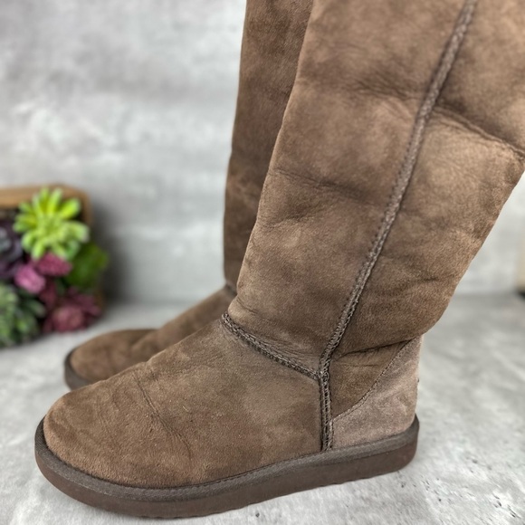UGG Classic Tall Dark Brown Boot Size 7 - Picture 5 of 13